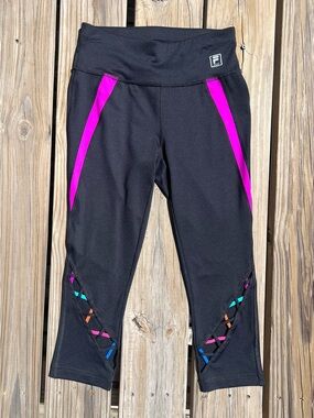 •Fila S 80s Vibe Fitness Capri! EUC!